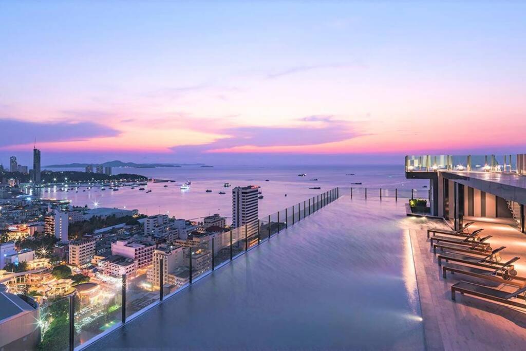 Central Pattaya - Sea View Large Balcony Condo With Infinity Pool Exteriör bild