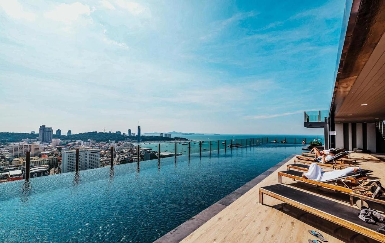 Central Pattaya - Sea View Large Balcony Condo With Infinity Pool Exteriör bild